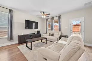 291 Jarbridge Dr, Kyle, TX 78640 - Photo 10