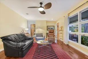 2504 Great Oaks Pkwy, Austin, TX 78756 - Photo 4