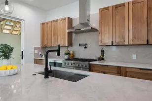 4324 Airport Blvd, Austin, TX 78722 - Photo 18