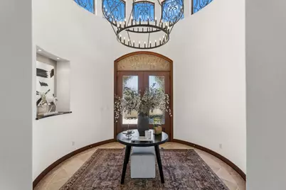 353 Stephen F Austin Boulevard, Bastrop, TX 78602 - Photo 2