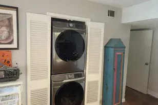 2425 Ashdale Dr, Austin, TX 78757 - Photo 4