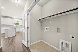 10025 Dawn Pearl Dr, Austin, TX 78748 - Photo 14