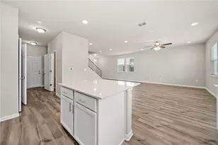 10025 Dawn Pearl Dr, Austin, TX 78748 - Photo 12