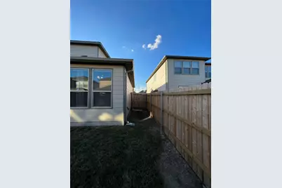 16017 Hawthorne Heights Trail, Austin, TX 78728 - Photo 32