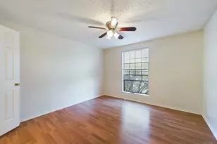 2401 Leon St, Austin, TX 78705 - Photo 12