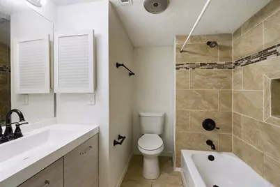 2401 Leon Street #303, Austin, TX 78705 - Photo 8