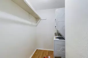 2401 Leon St, Austin, TX 78705 - Photo 8