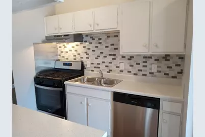 606 W 51 Street #103, Austin, TX 78751 - Photo 2