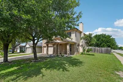 231 Altamont Street, Hutto, TX 78634 - Photo 2