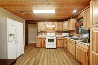 2169 Highway 304, Smithville, TX 78957 - Photo 8