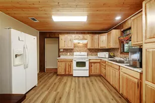 2169 Hwy 304, Smithville, TX 78957 - Photo 6