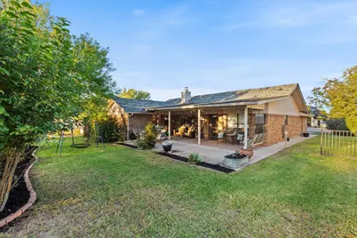 421 Saint Andrews Street, Meadowlakes, TX 78654 - Photo 2