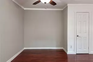 2103 E 16th St, Austin, TX 78702 - Photo 6