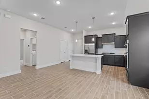 19100 Ariel Elena Wy, Pflugerville, TX 78660 - Photo 12