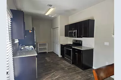 10504 Fulton Avenue, Austin, TX 78754 - Photo 4