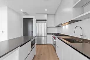 610 Davis St, Austin, TX 78701 - Photo 4