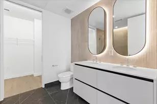 610 Davis St, Austin, TX 78701 - Photo 14