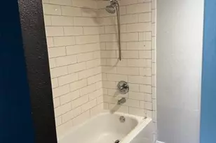2018 W Rundberg Ln, Austin, TX 78758 - Photo 20