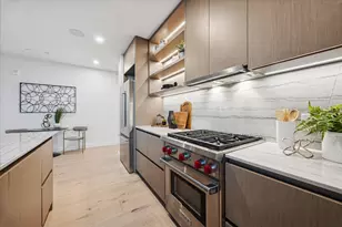 610 Davis St, Austin, TX 78701 - Photo 6