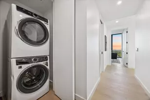 610 Davis St, Austin, TX 78701 - Photo 22