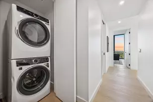 610 Davis St, Austin, TX 78701 - Photo 22