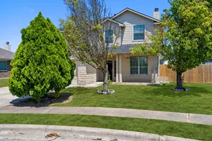 101 Redwood Dr, Kyle, TX 78640 - Photo 2