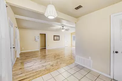 2114 Bel Air Drive, Taylor, TX 76574 - Photo 20