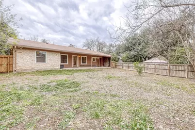 2114 Bel Air Drive, Taylor, TX 76574 - Photo 32