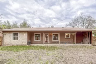 2114 Bel-Air Dr, Taylor, TX 76574 - Photo 34