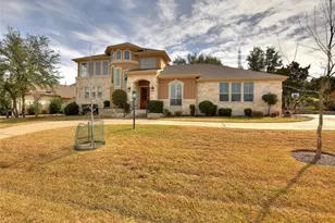 210 Clubhouse Dr, Lakeway, TX 78734 - Photo 1