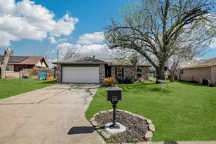 1107 Long Meadow Dr, Round Rock, TX 78664 - Photo 2