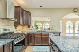 9012 Brimstone Ln, Austin, TX 78717 - Photo 10