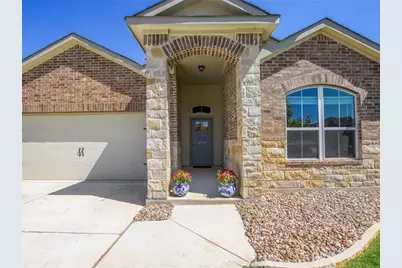2440 Lobo Landing Cove, Georgetown, TX 78628 - Photo 2