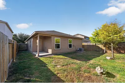 1564 Breanna Lane, Kyle, TX 78640 - Photo 20