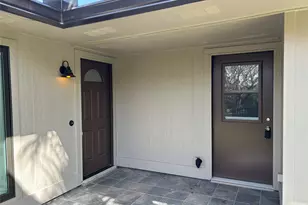 100 Bay Point Dr, Horseshoe Bay, TX 78657 - Photo 2