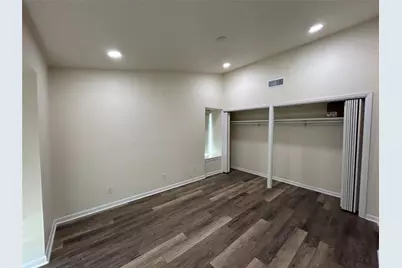 100 Bay Point Drive #8, Horseshoe Bay, TX 78657 - Photo 10