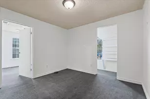 205 Cisneros St, Kyle, TX 78640 - Photo 6