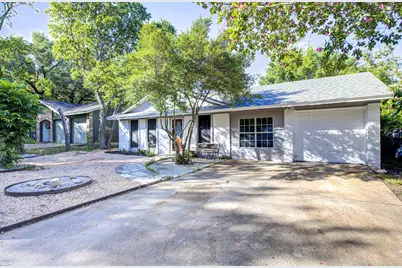 1013 Austin Highlands Boulevard, Austin, TX 78745 - Photo 2