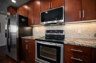 360 Nueces St, Austin, TX 78701 - Photo 6