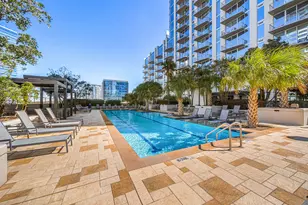 360 Nueces St, Austin, TX 78701 - Photo 40