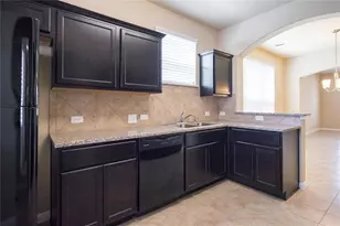 517 Katmai Cir, Pflugerville, TX 78660 - Photo 4