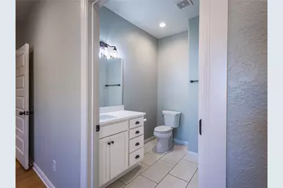 102 Elmwood Drive, New Braunfels, TX 78130 - Photo 4