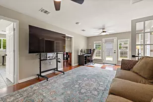 1007 S Gabriel Dr, Leander, TX 78641 - Photo 16