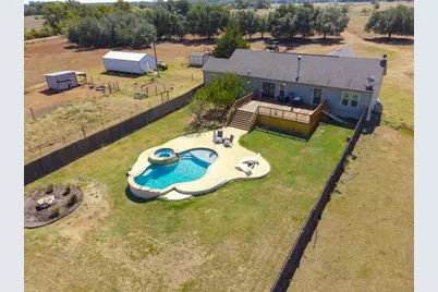 3995 County Road 405, Lexington, TX 78947 - Photo 2
