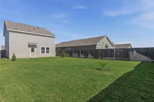 309 Freshwater Dr, Bastrop, TX 78602 - Photo 18