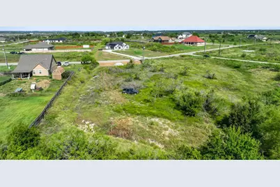 296 E Ridge Lane, Niederwald, TX 78640 - Photo 10