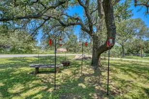 122 Heritage Dr, Johnson City, TX 78636 - Photo 14