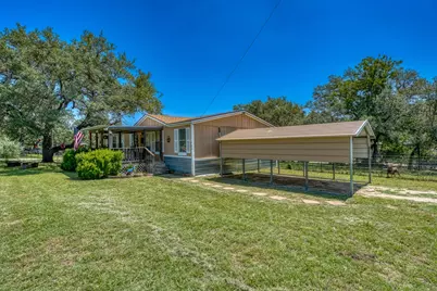 122 Heritage Drive, Johnson City, TX 78636 - Photo 8