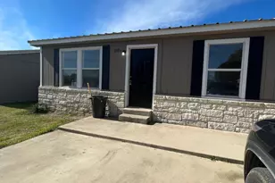 212 Aster St, Kingsland, TX 78639 - Photo 1
