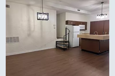 5916 Lago Vista Way #B-10 UP, Lago Vista, TX 78645 - Photo 2